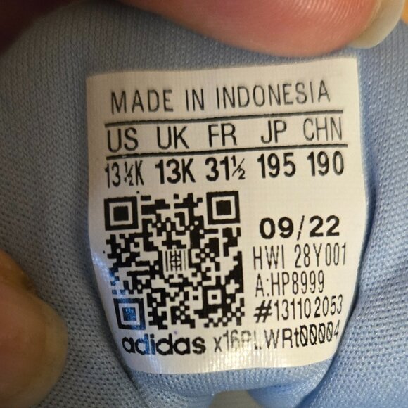 Adidas Girls shoes - Picture 4 of 4